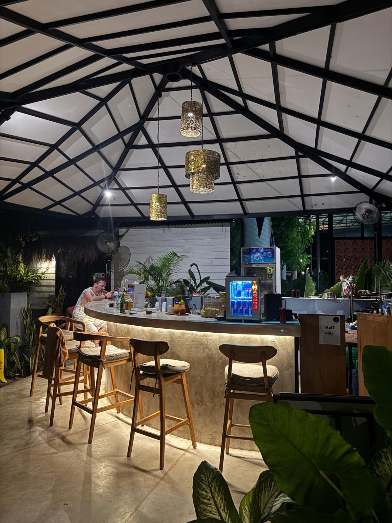 The Jungle Hostel Canggu Exterior photo
